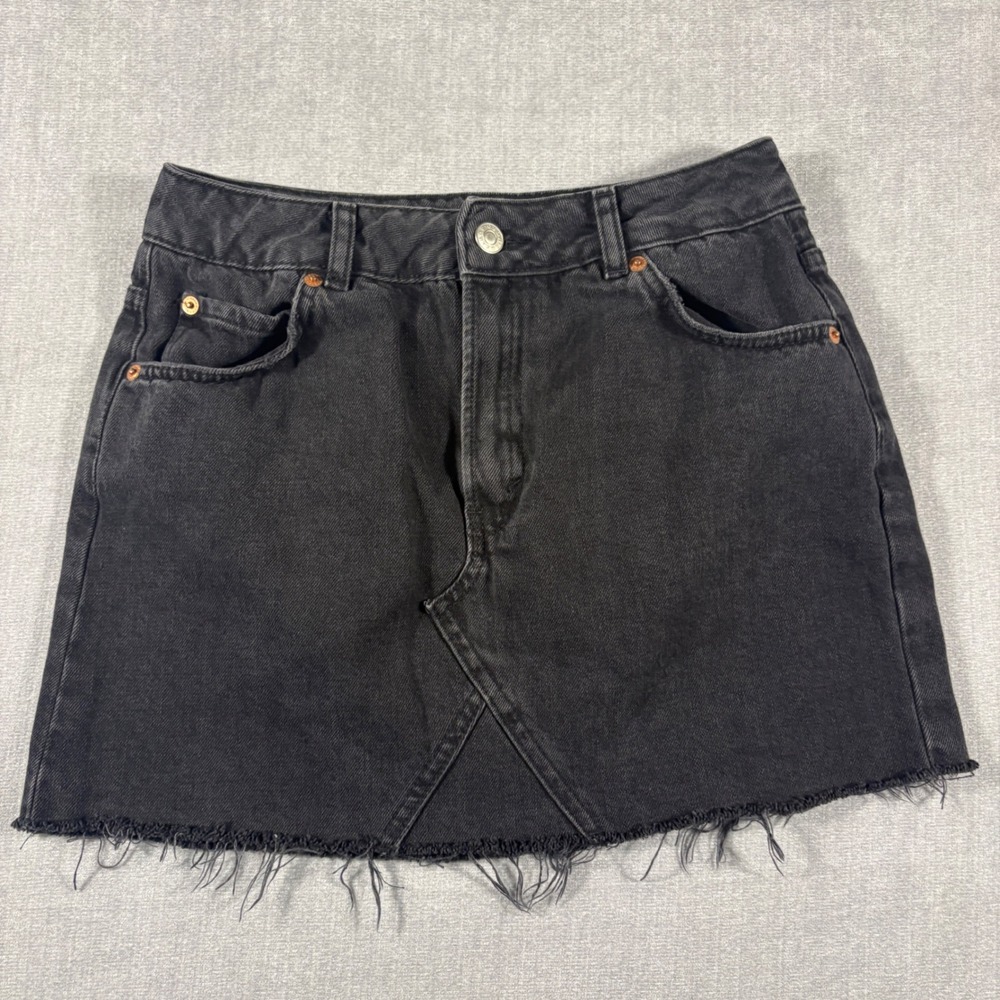 Topshop MOTO Black Denim Mini Skirt Raw Hem Frayed Size US 6 W27